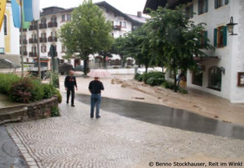 Hochwasseraufnahme aus Reit im Winkl